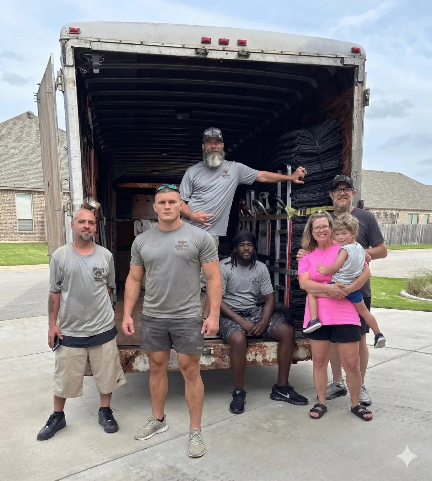 Muscleman Elite specialty crew wrapping pool table movers for transport